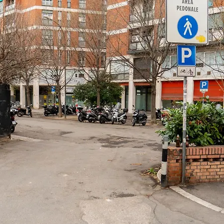 Cairoli 9 By Apartment *