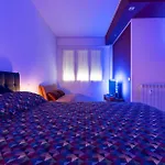 Apartment Cairoli 9 By
